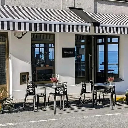 Pensión Club Del Mar *