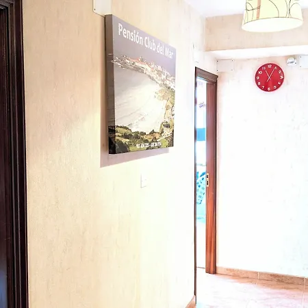 Club Del Mar Pensión *